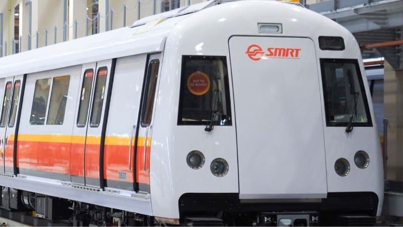 picture of train of Singapore MRT